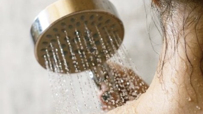 Trời lạnh có nên tắm và gội đầu cùng lúc?