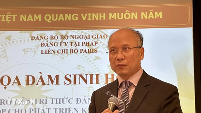 Trí thức Việt Nam tại Pháp mong góp phần vào &quot;kỷ nguyên vươn mình của dân tộc&quot;