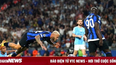 Cận cảnh Lukaku 2 lần khiến cổ động viên Inter Milan chết lặng