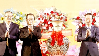 Long trọng kỷ niệm 135 năm Ngày sinh Chủ tịch Tôn Đức Thắng