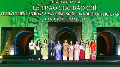នាយប់នេះ (ថ្ងៃទី 28 ខែកញ្ញា) ពានរង្វាន់អ្នកសារព័ត៌មានអភិវឌ្ឍន៍វប្បធម៌ហាណូយឆ្នាំ 2024 នឹងត្រូវបានបង្ហាញ។