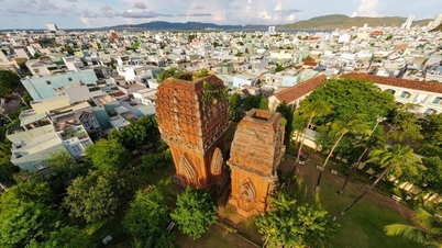 ស្វែងយល់ពីអគារ Cham Tower ដែលមានអាយុជិតមួយពាន់ឆ្នាំ នៅកណ្តាលទីក្រុងឆ្នេរ Quy Nhon