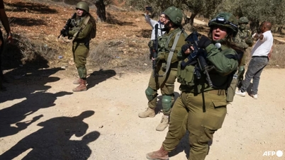 Israel thiếu quân sau một năm xung đột