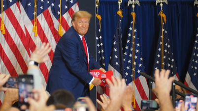 Chiến thắng ở Iowa - sự trở lại đáng kinh ngạc của ông Trump