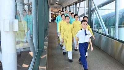 Chuyến bay đặc biệt ngày tết thiếu nhi với phi hành đoàn nhí