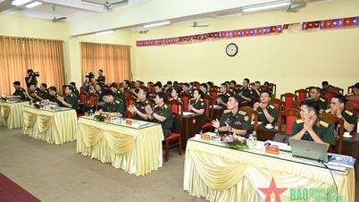 Báo Quân đội nhân dân tổ chức tập huấn về nghiệp vụ báo chí cho đoàn cán bộ Báo Quân đội nhân dân Lào