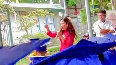 Disciplinary council established for principal who grabbed microphone and pointed fingers at parent association president
