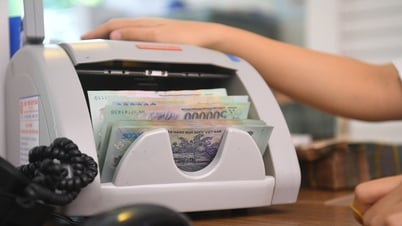 Corporate bond interest rates remain hot