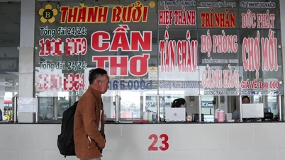 Văn phòng, nhà chờ của hãng xe Thành Bưởi vắng vẻ khi dừng hoạt động
