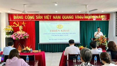 khuyến khích các trường xây dựng ngân hàng đề minh họa kỳ thi 10
