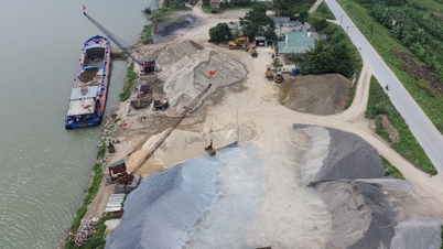 Loạt bến bãi trái phép ven sông Trà Lý, chính quyền có loay hoay?