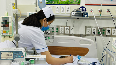 Nearly 100% of children hospitalized with hand, foot and mouth disease are under 6 years old