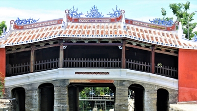 ฮอยอันปฏิเสธข่าวปลอมเกี่ยวกับ 'จานโบราณถูกขโมย' ในระหว่างการบูรณะสะพานไม้ญี่ปุ่น