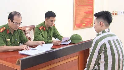 ឃាតក​ត្រូវ​ព្យួរទោស​។
