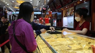 What measures continue to stabilize the gold market?