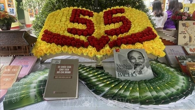Triển lãm "Di chúc của Chủ tịch Hồ Chí Minh