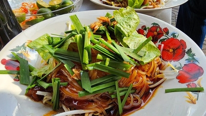 គុយទាវ Sa Dec
