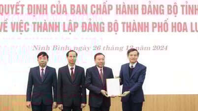 លោក Dinh Van Tien ត្រូវបានតែងតាំងឱ្យកាន់តំណែងជាលេខាគណៈកម្មាធិការបក្សទីក្រុង Hoa Lu។
