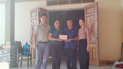 ក្រុមហ៊ុនធានារ៉ាប់រង PTI ផ្តល់សំណងដល់ប្រជាជននៅលើរថយន្តក្រុងក្នុងការបាក់ស្ពាន Phong Chau
