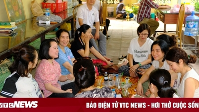 វត្ត​និង​ផ្ទះ​បើក​ទ្វារ​ឲ្យ​ឪពុក​ម្ដាយ​គេច​ពី​ពន្លឺ​ថ្ងៃ​ពេល​រង់ចាំ​កូន​ប្រឡង​ជាប់។