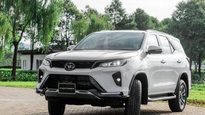Toyota Vietnam បញ្ចុះតម្លៃយ៉ាងសន្ធឹកសន្ធាប់ ម៉ូដែលរថយន្តដែលធ្លាប់តែក្តៅគគុក