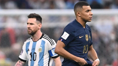 Kylian Mbappe nhận xét thẳng thắn về Lionel Messi