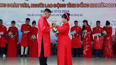 Dong Nai រៀបចំ​ពិធី​មង្គលការ​សម្រាប់​គូស្នេហ៍​កម្មករ​ចំនួន ៩ គូ