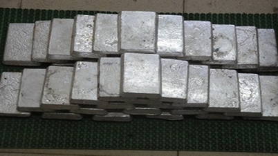Silver price "increases" as much as gold price