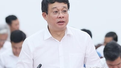 Mesure disciplinaire contre le vice-ministre de la Construction Bui Hong Minh avec avertissement | Journal électronique Gia Lai