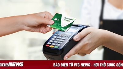 Payment innovation, touch to feel