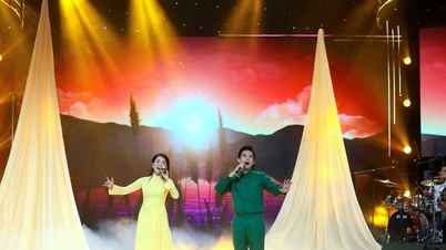 កម្មវិធី "ទឹកដីនៃការចងចាំ" - "នៅពេលដែលយើងមានអាយុម្ភៃឆ្នាំ"