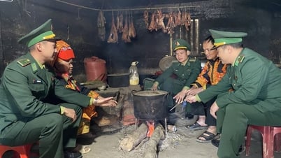 Lo Tết, đón Tết cùng dân vùng biên