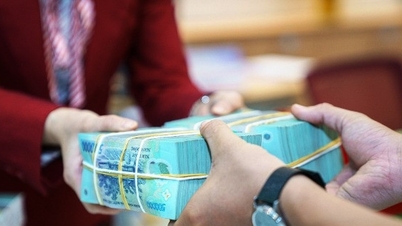 Gửi tiền ở đâu, kỳ hạn nào lãi 6,4%/năm?