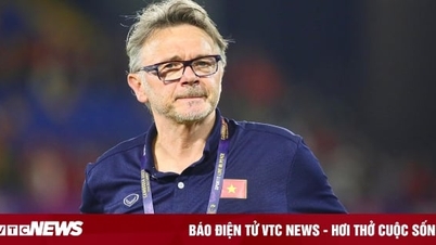 HLV Troussier: U22 Việt Nam chơi tốt, thua do yếu kinh nghiệm