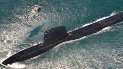 UK announces multi-billion dollar submarine construction contract