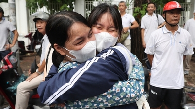 Thí sinh 'trúng tủ' môn văn, lo lắng tan biến