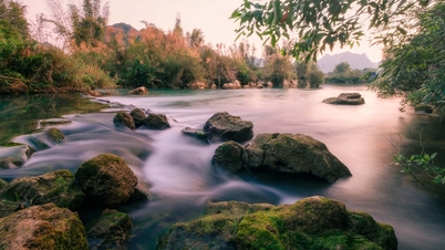 Gentle season in Cao Bang mountains and rivers