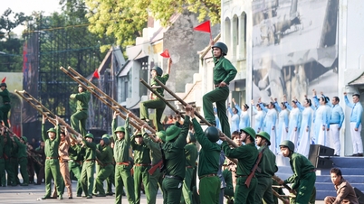 To me, 'Hanoi, Faith and Hope' is the best song about the Capital.