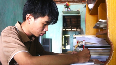 Tân sinh viên 'đi học về chào mẹ mà mẹ nằm im mãi mãi' được xét miễn 100% học phí