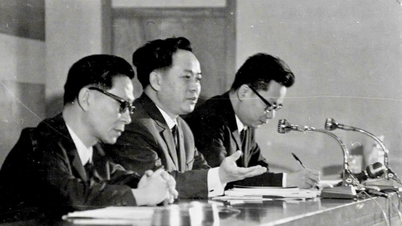 Một tấm lòng son sắt”