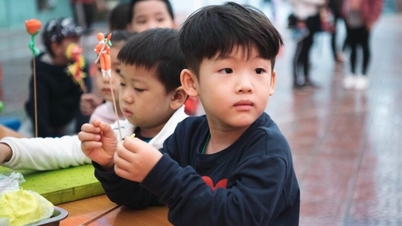 Efforts visant à assurer le taux de scolarisation des enfants d’âge préscolaire et à améliorer la qualité de l’éducation préscolaire universelle pour les enfants de 5 ans