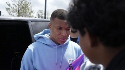 Kylian Mbappe gia hạn hợp đồng, sẽ ra sân thi đấu vòng 2 Ligue 1