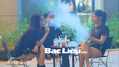 Tuổi nổi loạn ở trẻ và áp lực của phụ huynh
