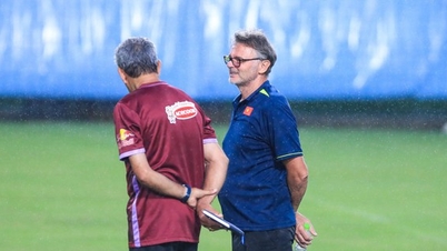 Mr. Troussier considers preemptive strike solution in the Philippines