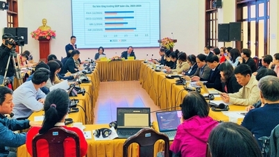 CIEM đưa ra 2 kịch bản cho nền kinh tế, dự báo tăng trưởng GDP Việt Nam có thể đạt 6,48%