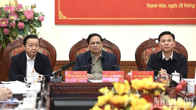 នាយករដ្ឋមន្ត្រី Pham Minh Chinh បានធ្វើជាអធិបតីសន្និសីទលើកកំពស់ការអនុវត្តខ្សែបញ្ជូន 500kV 3 គម្រោង Quang Trach - Pho Noi។