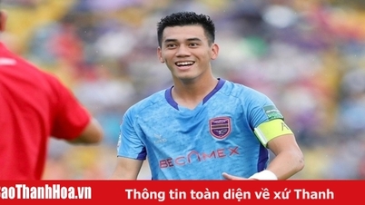 Nguyễn Tiến Linh rời B.Bình Dương, gia nhập CLB CAHN? Chelsea và Liverpool cầm chân nhau trong trận cầu tâm điểm vòng 1 NHA