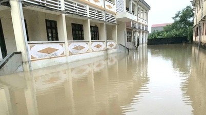 Lũ gây ngập lụt, hơn 3.000 học sinh Thanh Hóa chưa thể tới trường