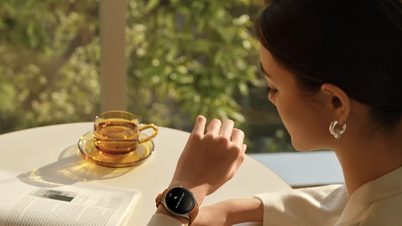 OPPO Watch X រចនាយ៉ាងប្រណិត ថាមពលថ្មខ្លាំង តម្លៃត្រឹមតែ 7,490,000 ដុង