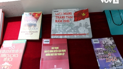 Plus de 300 documents exposés sur les journées historiques d'août de la nation